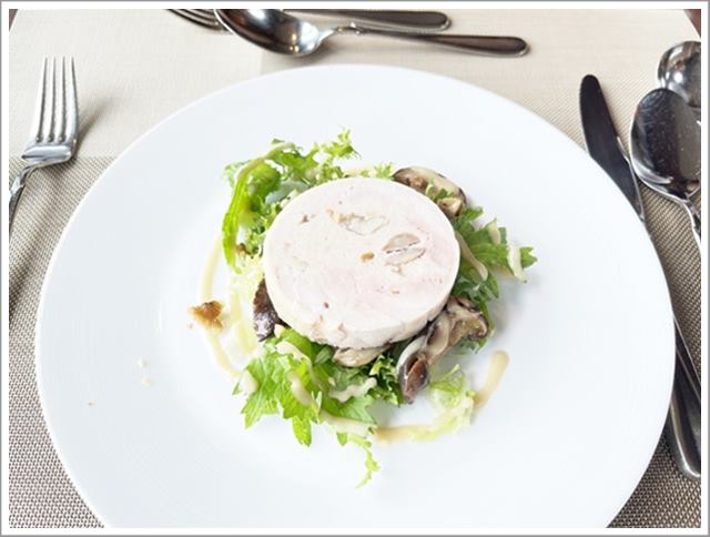 同志社大学内のフレンチレストランwillのBランチのオードブル