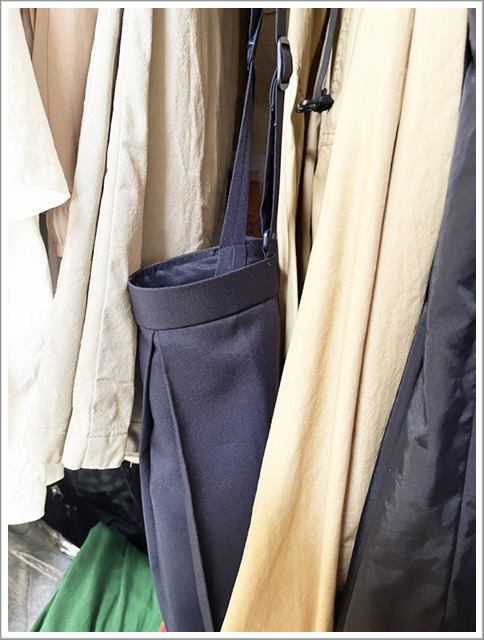 押入れクローゼットの整理前の様子③まぎれた子供服