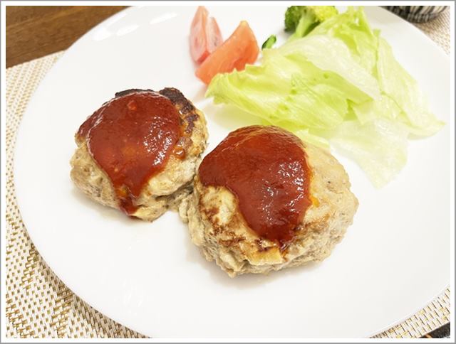 高野豆腐ハンバーグのレシピ！カロリー少な目だけどタンパク質はタップリです