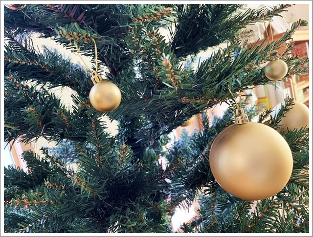 百均で買ったクリスマスの飾りつけ