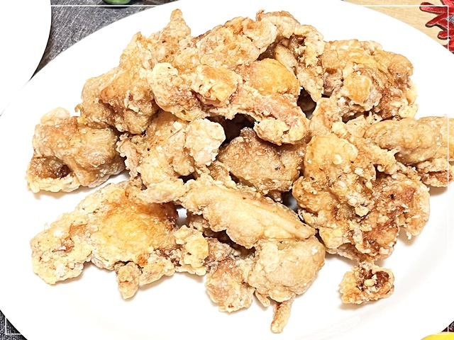 クリスマスメニューの定番、唐揚げ
