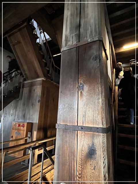 姫路城天守閣の「西大柱」