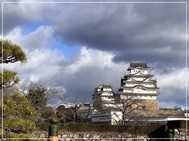 大通りから撮った姫路城