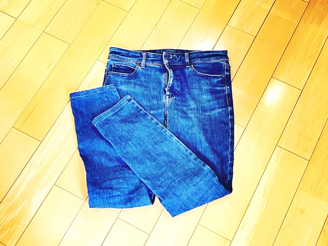 【50代になってジーンズやめました】年齢と共にかわる「似合う服」